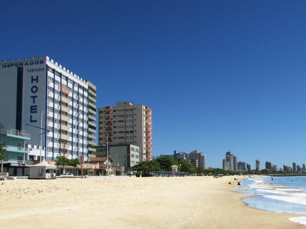 Imperador Turismo Hotel Piçarras エクステリア 写真