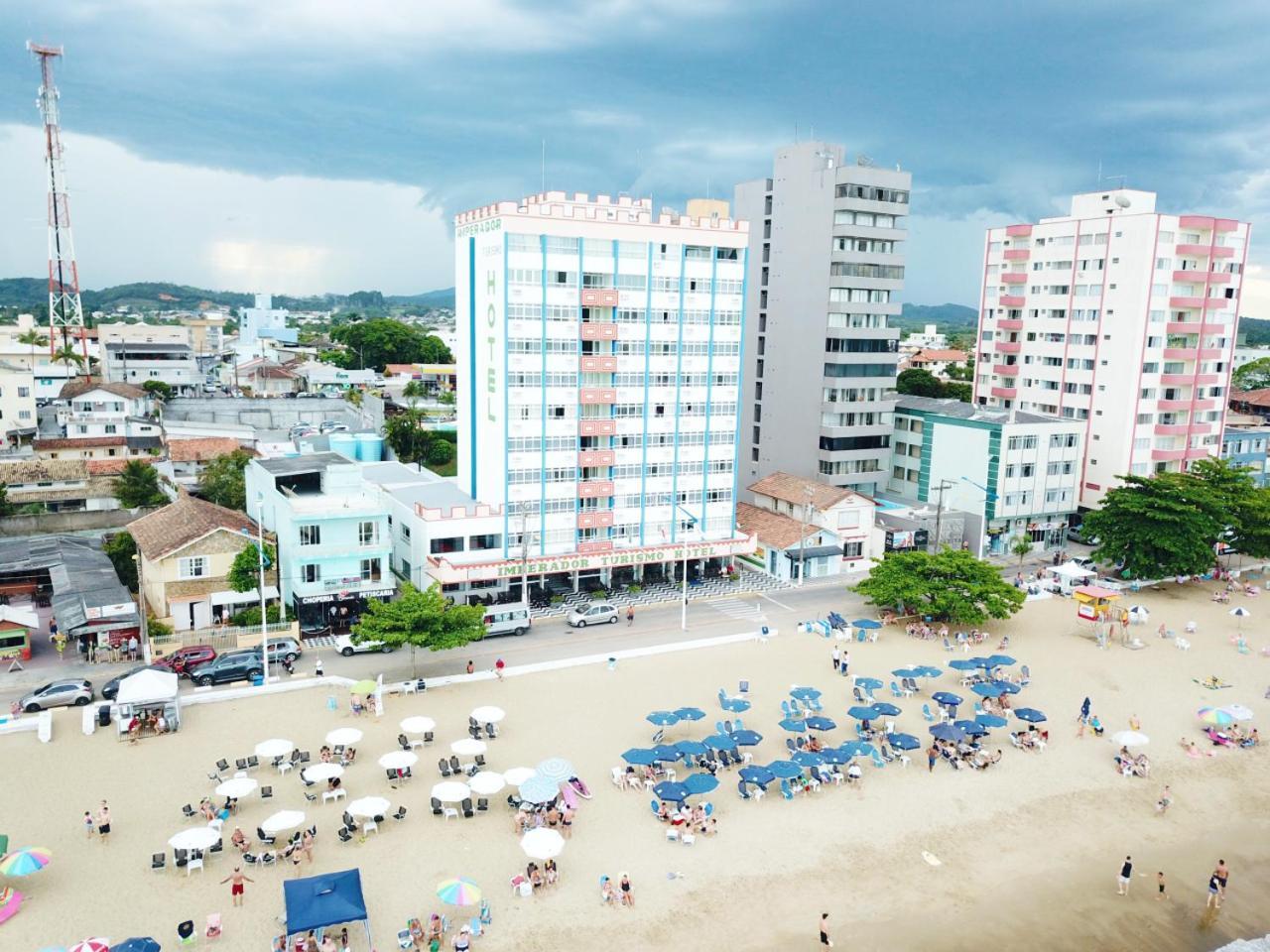Imperador Turismo Hotel Piçarras エクステリア 写真